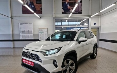 Toyota RAV4, 2019 год, 3 000 000 рублей, 1 фотография