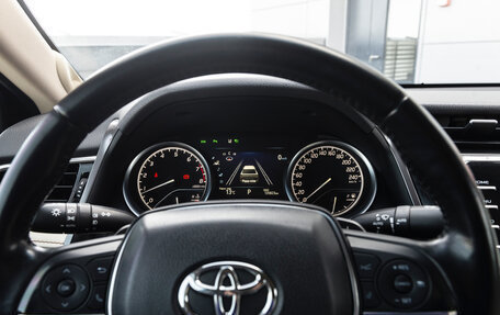 Toyota Camry, 2018 год, 3 099 111 рублей, 9 фотография