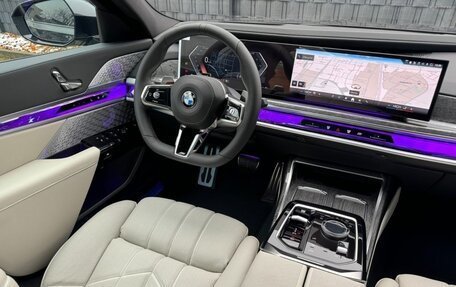 BMW 7 серия, 2024 год, 13 500 000 рублей, 7 фотография