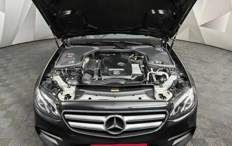 Mercedes-Benz E-Класс, 2017 год, 3 793 000 рублей, 18 фотография