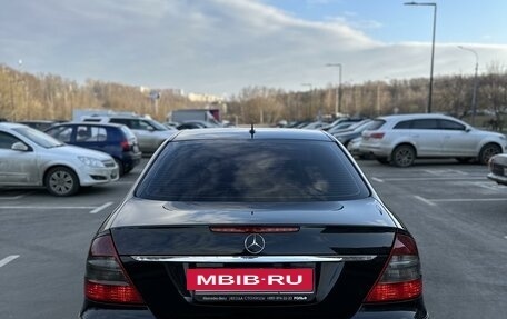 Mercedes-Benz E-Класс, 2006 год, 860 000 рублей, 6 фотография
