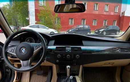 BMW 5 серия, 2005 год, 1 470 000 рублей, 13 фотография