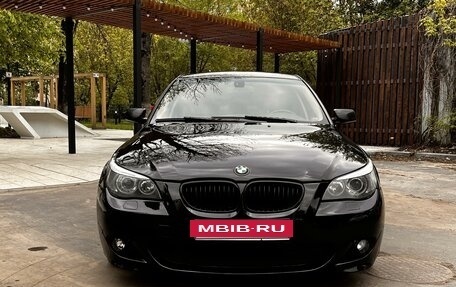BMW 5 серия, 2005 год, 1 470 000 рублей, 2 фотография