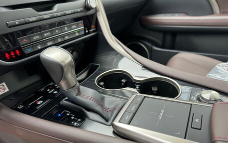 Lexus RX IV рестайлинг, 2022 год, 7 800 000 рублей, 10 фотография