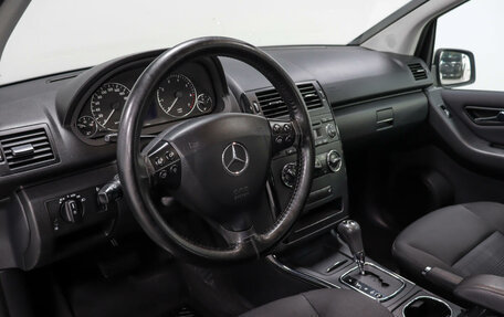 Mercedes-Benz A-Класс, 2012 год, 899 999 рублей, 15 фотография