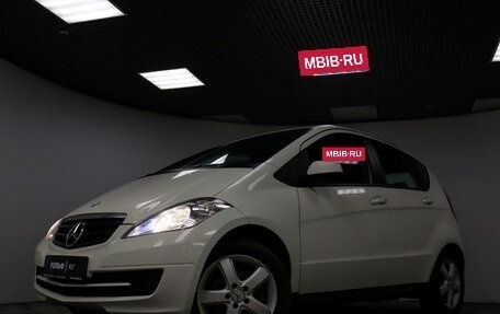 Mercedes-Benz A-Класс, 2012 год, 899 999 рублей, 18 фотография