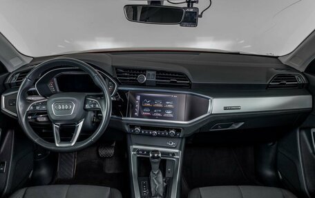 Audi Q3, 2020 год, 4 000 000 рублей, 11 фотография