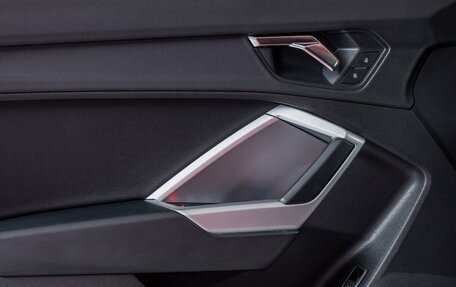 Audi Q3, 2020 год, 4 000 000 рублей, 13 фотография
