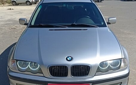 BMW 3 серия, 2001 год, 550 000 рублей, 14 фотография