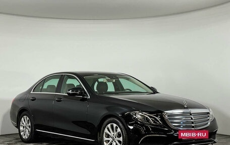 Mercedes-Benz E-Класс, 2017 год, 2 831 000 рублей, 3 фотография