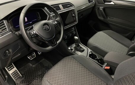 Volkswagen Tiguan II, 2018 год, 2 749 000 рублей, 10 фотография