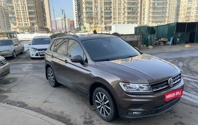 Volkswagen Tiguan II, 2019 год, 2 500 000 рублей, 1 фотография