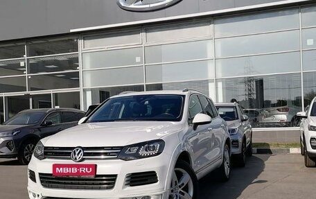 Volkswagen Touareg III, 2012 год, 2 245 000 рублей, 1 фотография