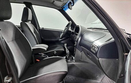 Chevrolet Niva I рестайлинг, 2016 год, 942 000 рублей, 11 фотография