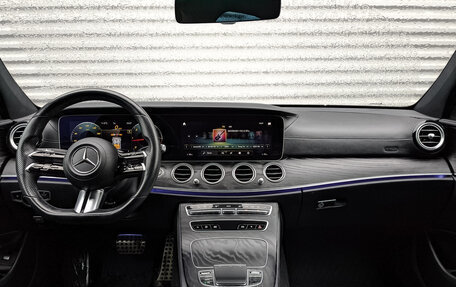 Mercedes-Benz E-Класс, 2021 год, 5 490 000 рублей, 14 фотография