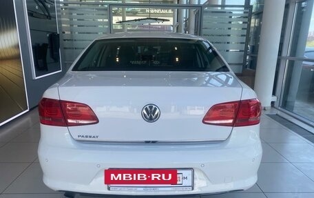 Volkswagen Passat B7, 2013 год, 1 590 000 рублей, 6 фотография