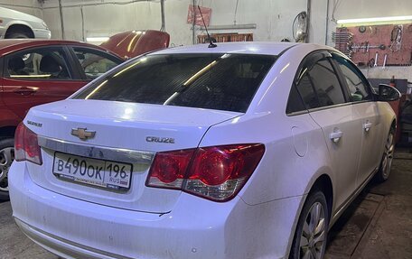 Chevrolet Cruze II, 2014 год, 1 050 000 рублей, 2 фотография