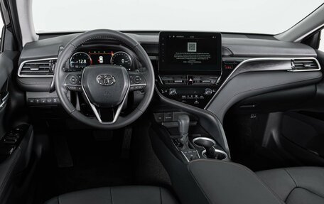 Toyota Camry, 2023 год, 4 620 000 рублей, 6 фотография