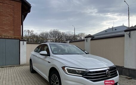 Volkswagen Jetta VII, 2018 год, 1 450 000 рублей, 2 фотография