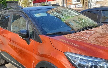 Renault Kaptur I рестайлинг, 2017 год, 1 750 000 рублей, 3 фотография