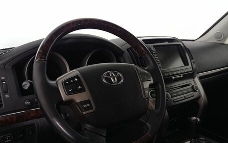 Toyota Land Cruiser 200, 2011 год, 3 550 000 рублей, 13 фотография