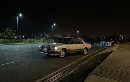 Toyota Crown, 1988 год, 500 000 рублей, 7 фотография