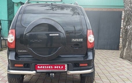 Chevrolet Niva I рестайлинг, 2017 год, 975 000 рублей, 3 фотография
