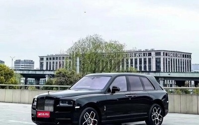Rolls-Royce Cullinan, 2021 год, 27 000 000 рублей, 1 фотография