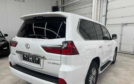 Lexus LX III, 2017 год, 8 900 000 рублей, 4 фотография