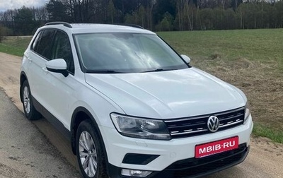 Volkswagen Tiguan II, 2017 год, 2 300 000 рублей, 1 фотография