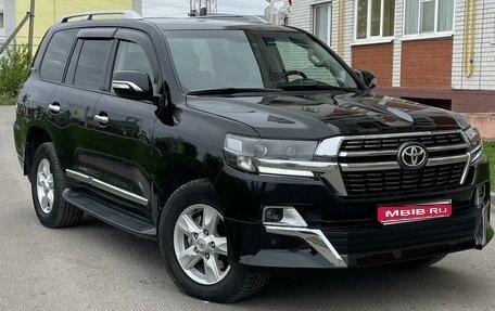 Toyota Land Cruiser 200, 2011 год, 4 050 000 рублей, 1 фотография