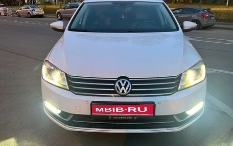 Volkswagen Passat B7, 2011 год, 1 250 000 рублей, 1 фотография