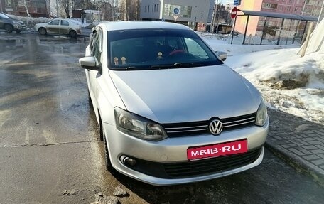 Volkswagen Polo VI (EU Market), 2011 год, 550 000 рублей, 1 фотография