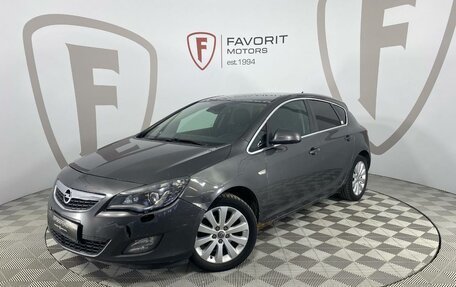 Opel Astra J, 2011 год, 840 000 рублей, 1 фотография