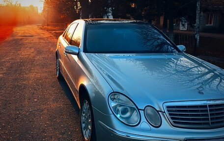 Mercedes-Benz E-Класс, 2002 год, 1 250 000 рублей, 1 фотография