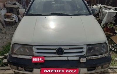 Volkswagen Vento, 1994 год, 115 000 рублей, 1 фотография