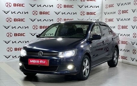 Volkswagen Polo VI (EU Market), 2012 год, 850 000 рублей, 3 фотография