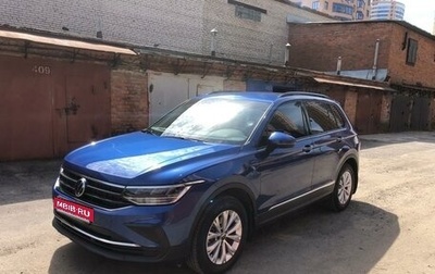 Volkswagen Tiguan II, 2021 год, 3 700 000 рублей, 1 фотография