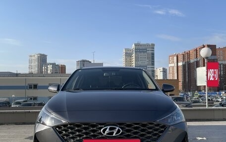 Hyundai Accent IV, 2021 год, 2 100 000 рублей, 3 фотография
