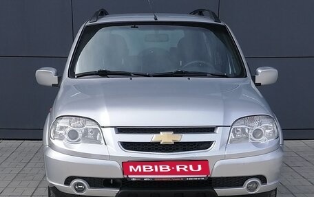 Chevrolet Niva I рестайлинг, 2009 год, 595 000 рублей, 2 фотография