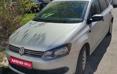 Volkswagen Polo VI (EU Market), 2015 год, 530 000 рублей, 1 фотография