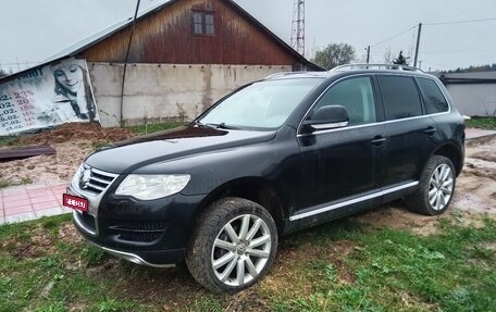 Volkswagen Touareg III, 2008 год, 1 450 000 рублей, 1 фотография