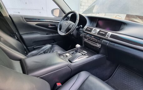 Lexus LS IV, 2016 год, 1 650 000 рублей, 4 фотография