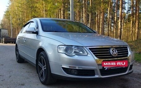 Volkswagen Passat B6, 2010 год, 790 000 рублей, 3 фотография