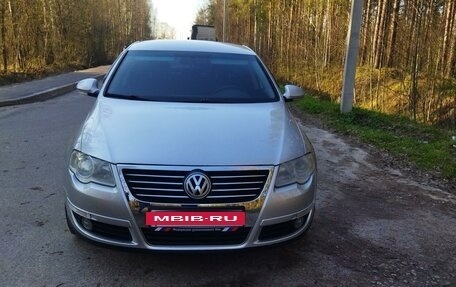 Volkswagen Passat B6, 2010 год, 790 000 рублей, 2 фотография