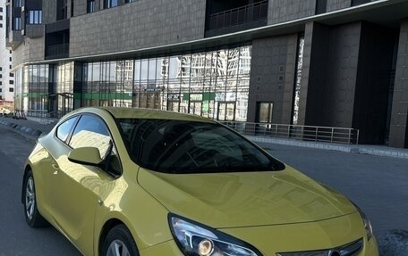 Opel Astra J, 2012 год, 800 000 рублей, 1 фотография