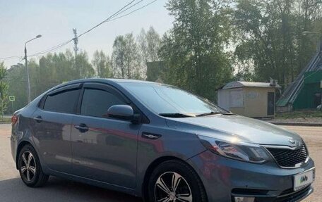 KIA Rio III рестайлинг, 2015 год, 1 100 000 рублей, 3 фотография