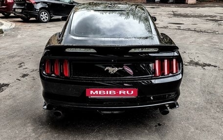 Ford Mustang VI рестайлинг, 2016 год, 3 490 000 рублей, 2 фотография