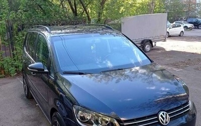 Volkswagen Touran III, 2012 год, 899 998 рублей, 1 фотография