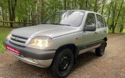 Chevrolet Niva I рестайлинг, 2003 год, 287 000 рублей, 1 фотография
